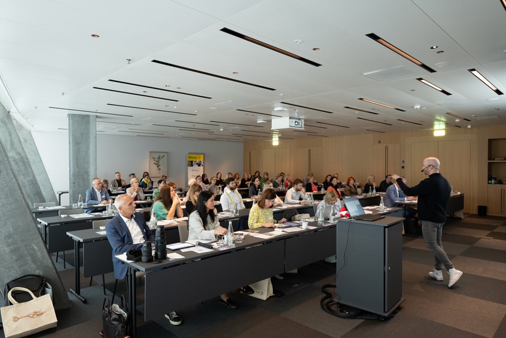 9. HR Forum HealthCare_1
