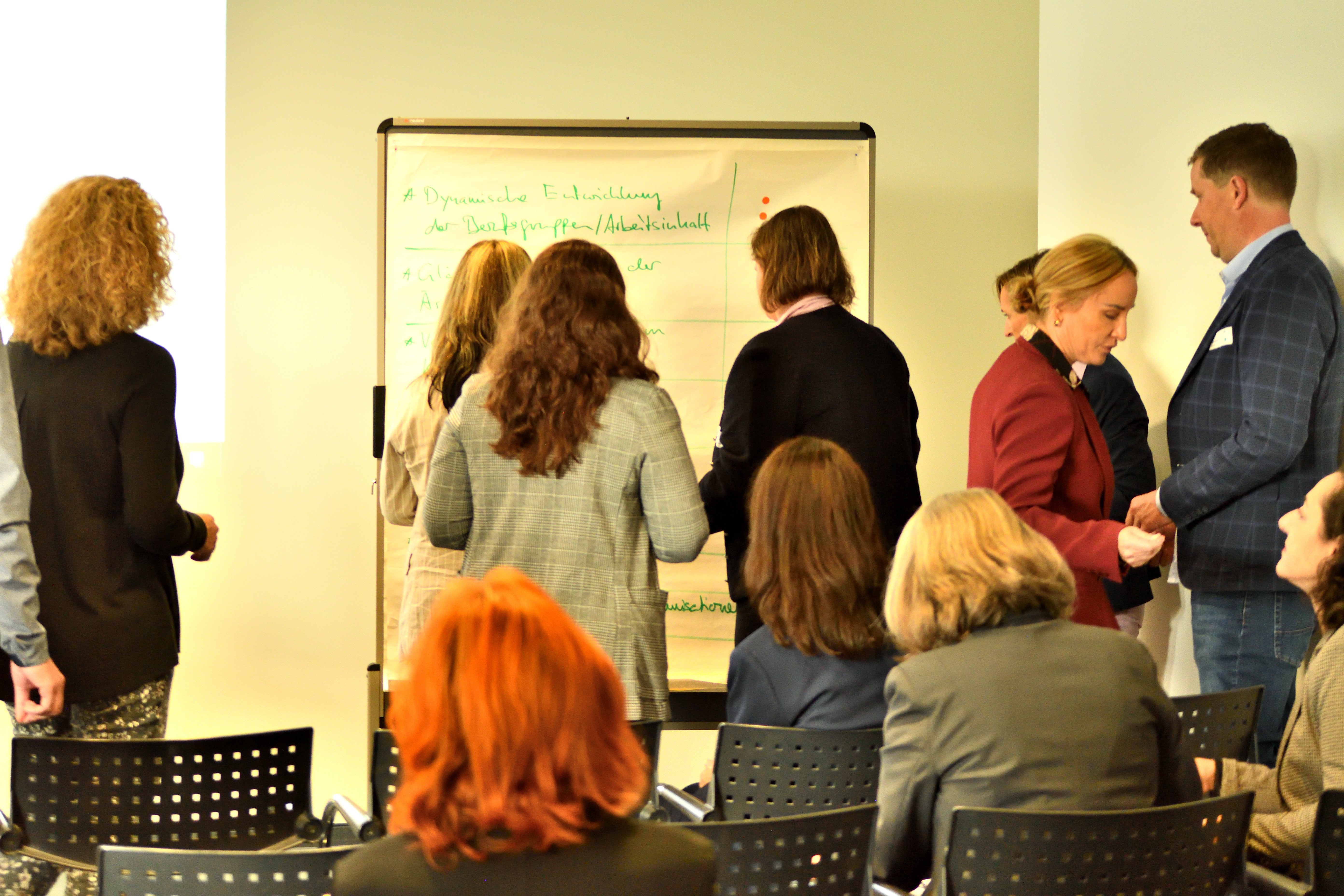 8. HR Forum HealthCare_4